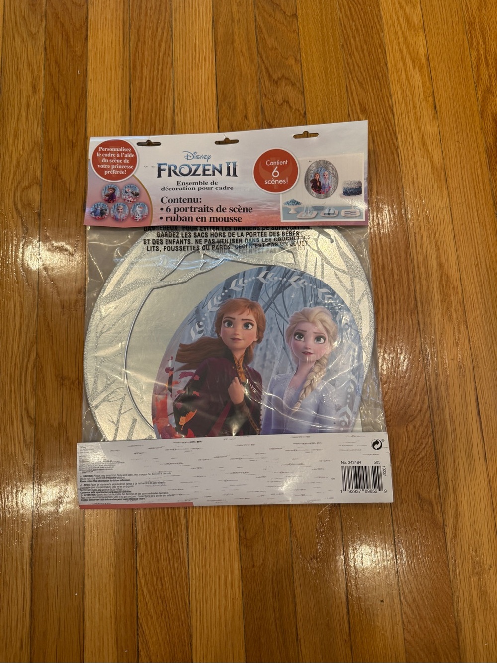 Disney Frozen II Frame Decorating Kit 6 Scene Cutouts Elsa Anna Olaf